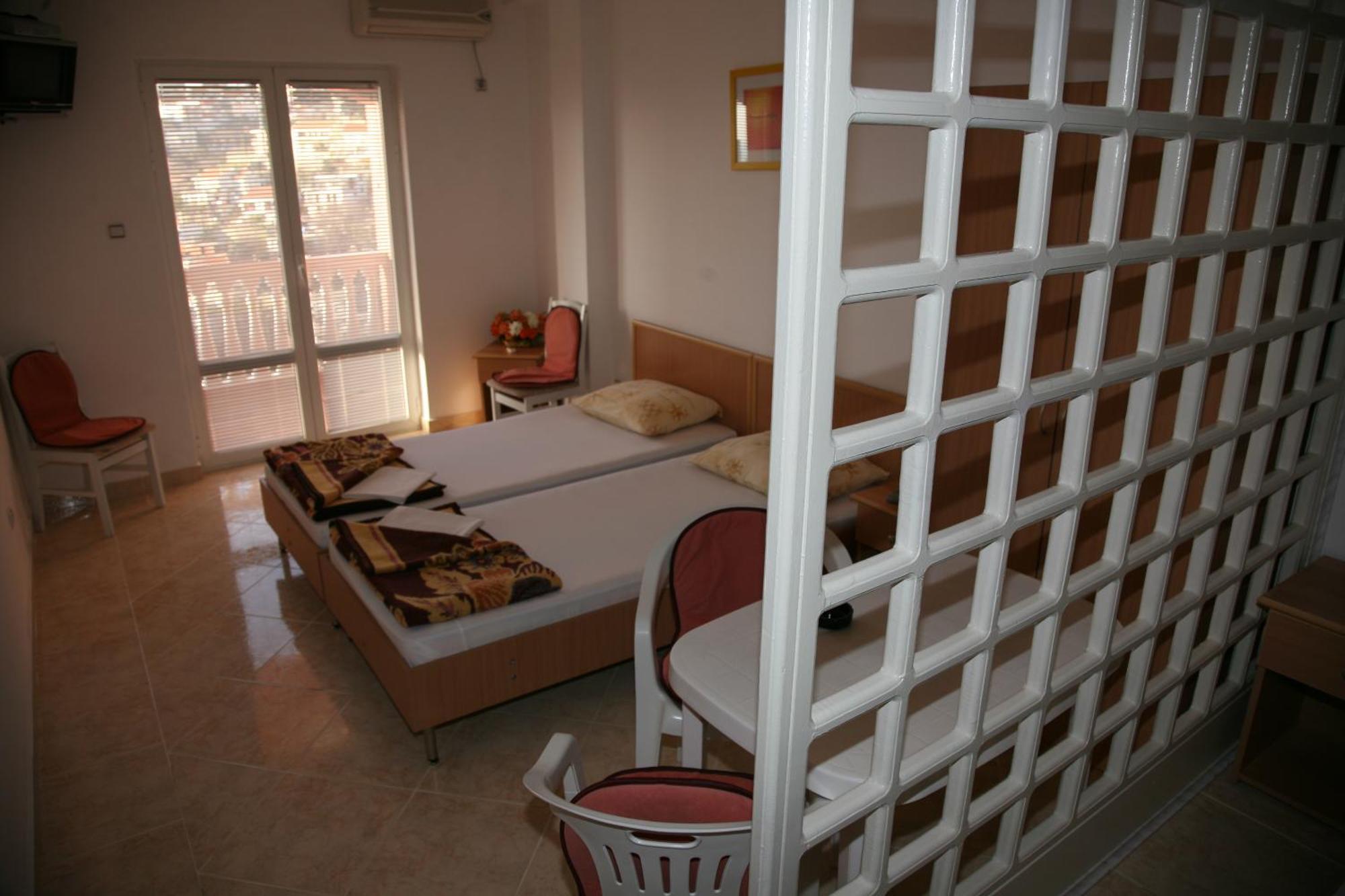 Omega Apartments Ulcinj Exterior photo
